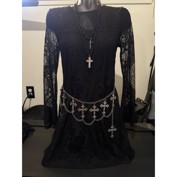 SOLD - Picture 1 of 4